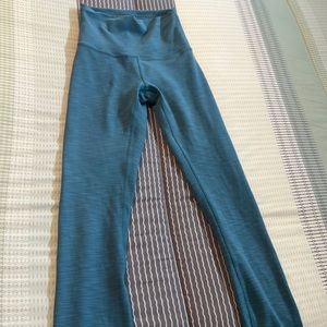 Lululemon teal green Heathered leggings